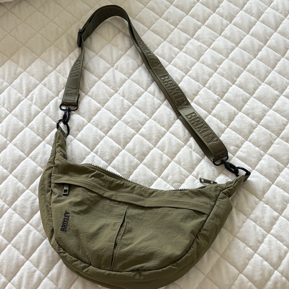 Brixley crescent bag in olive green